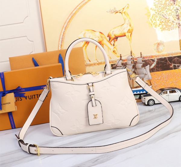 ルイヴィトンバッグ正面デザイン